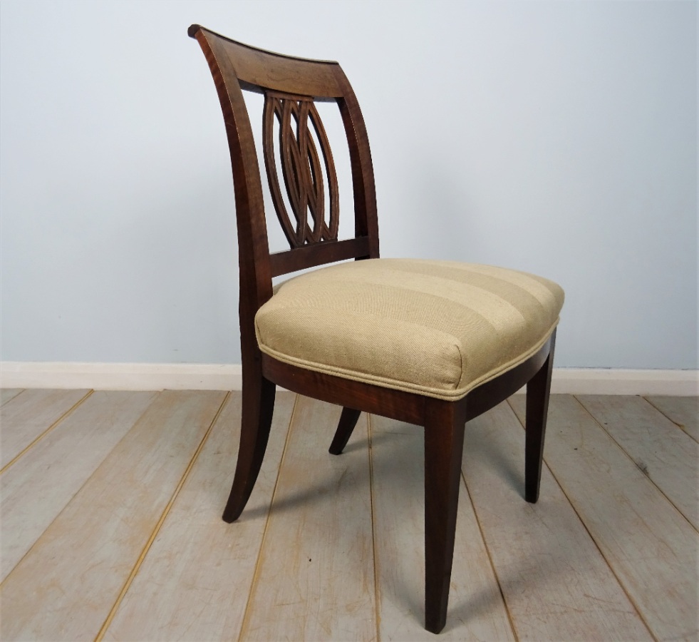Directoire Walnut Italian Chairs (14).JPG